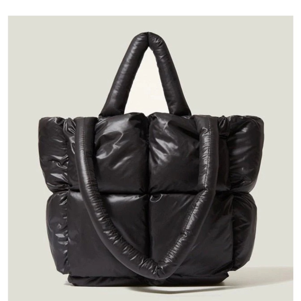 Black puffy quilted tote bag